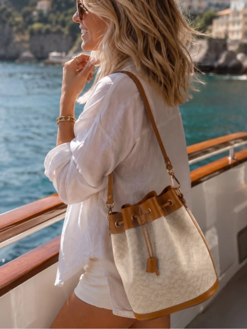 Gucci Cream and Tan Drawstring Bucket Bag